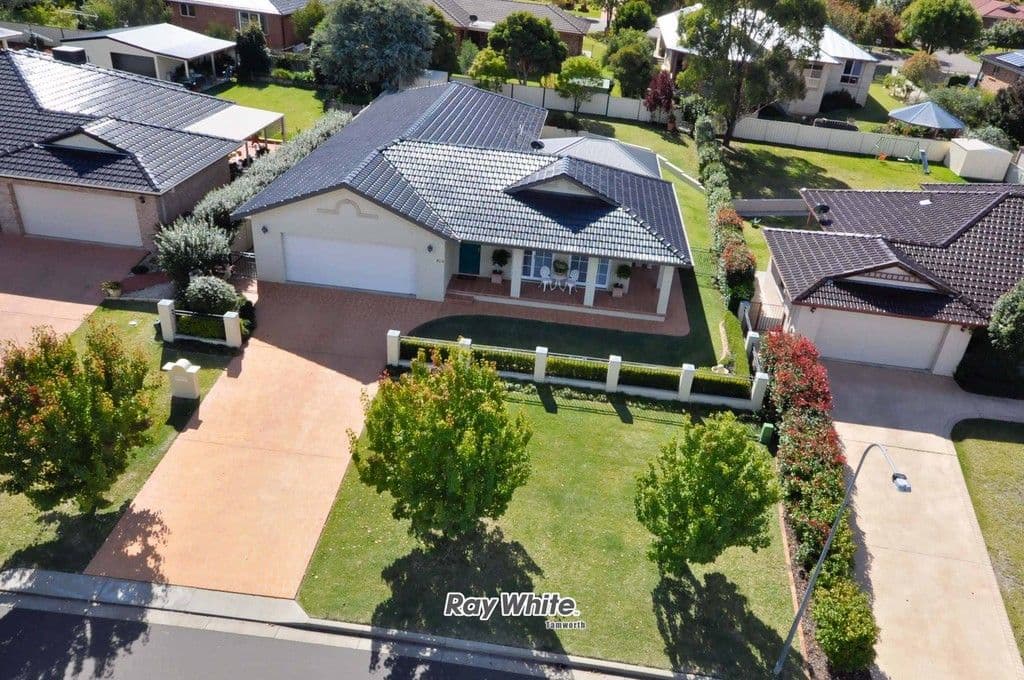 69 Warwick Road, TAMWORTH NSW 2340, Tamworth - Thumbnail 2