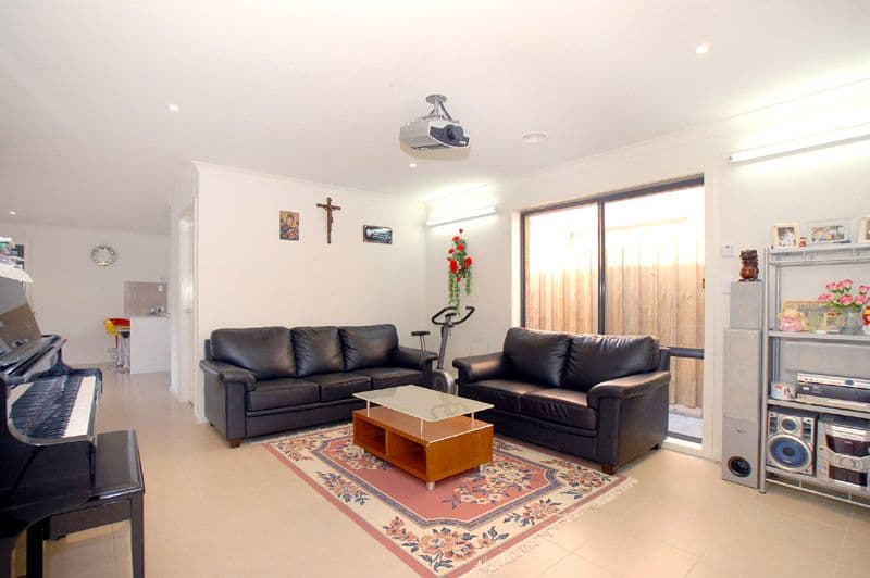 25 Davis Way, SPRINGVALE VIC 3171, Springvale - Thumbnail 3