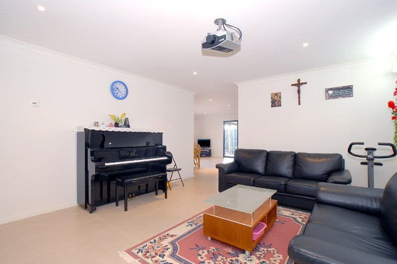25 Davis Way, SPRINGVALE VIC 3171, Springvale - Thumbnail 6