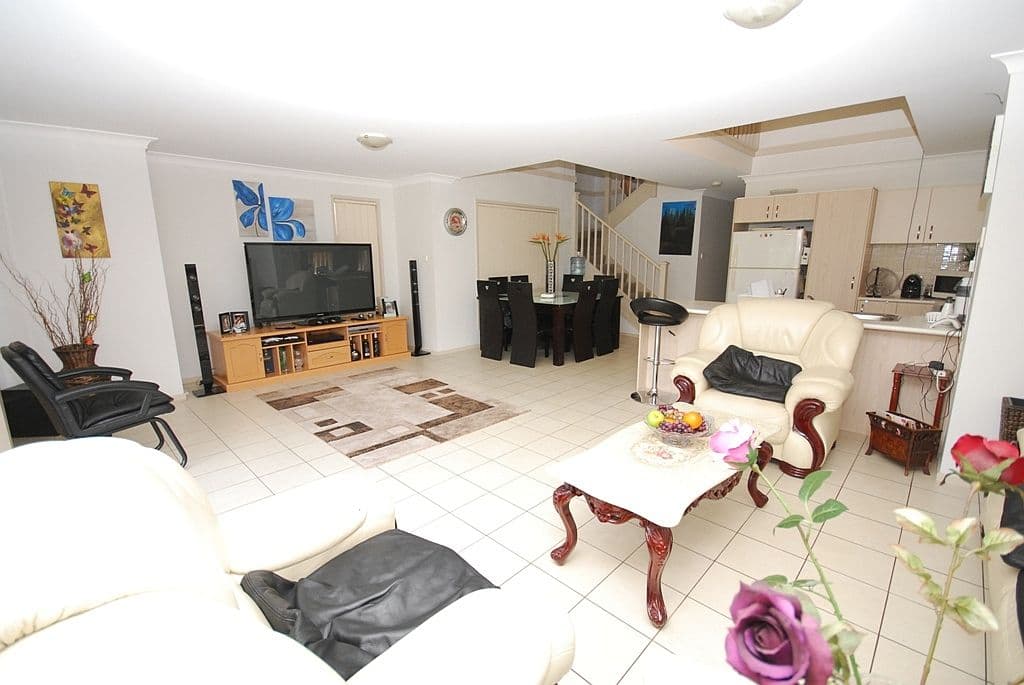 18 Morley Avenue, PEMULWUY NSW 2145, Pemulwuy - Thumbnail 4