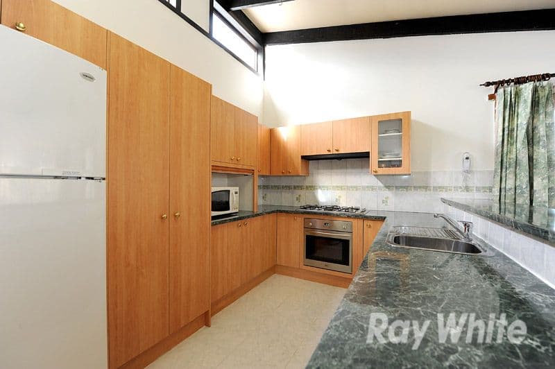 11 Park Boulevard, FERNTREE GULLY VIC 3156, Ferntree Gully - Thumbnail 3