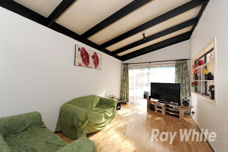 11 Park Boulevard, FERNTREE GULLY VIC 3156, Ferntree Gully - Thumbnail 4