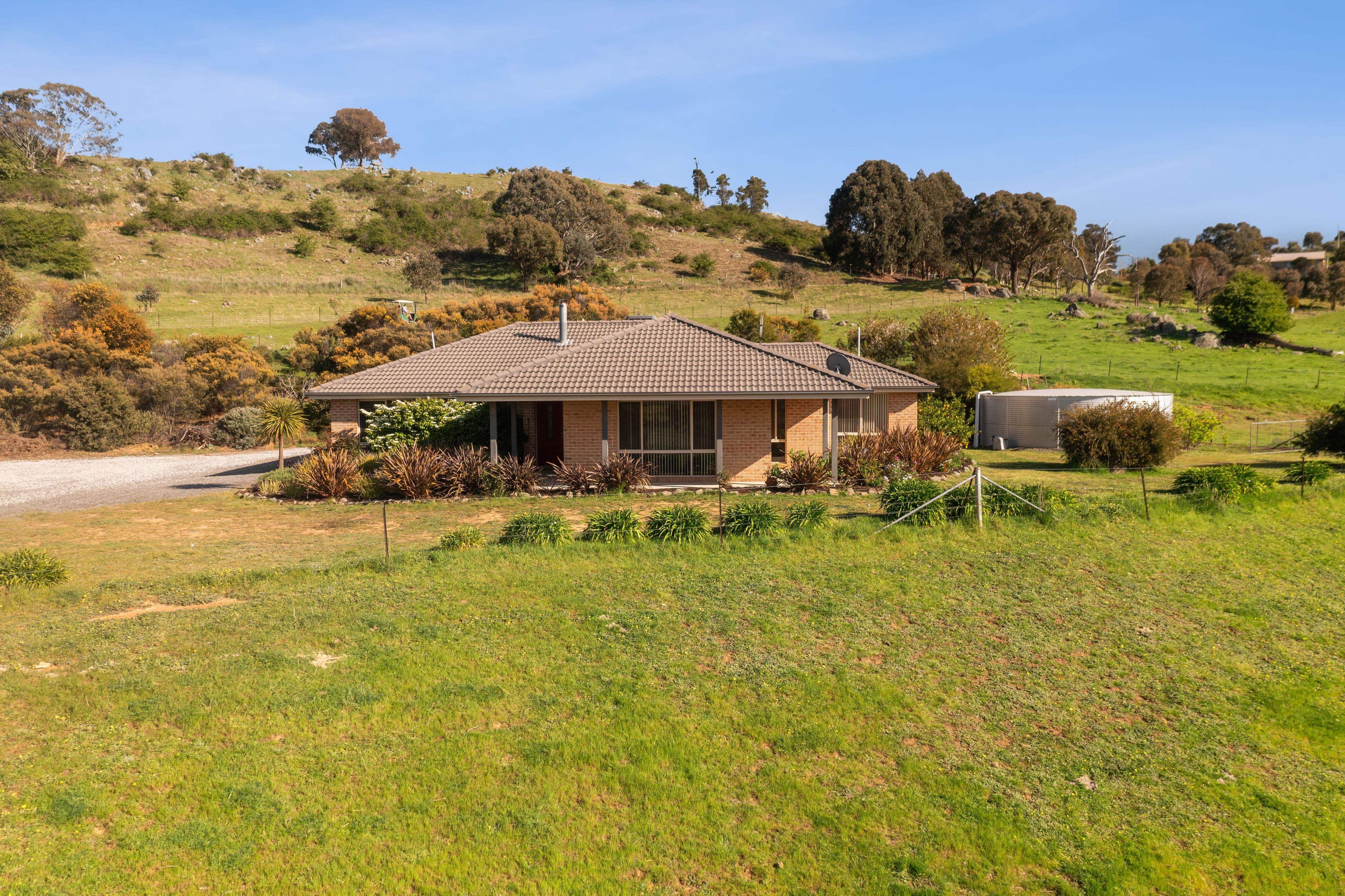 "Bundilla" 40 Johnston Road, Springrange NSW 2618, Springrange - Thumbnail 8