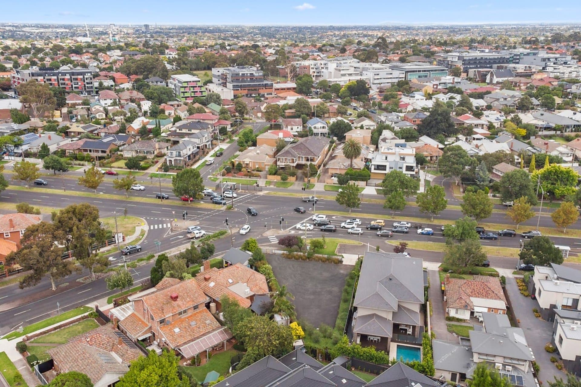22 Bulla Road, Strathmore - Thumbnail 3