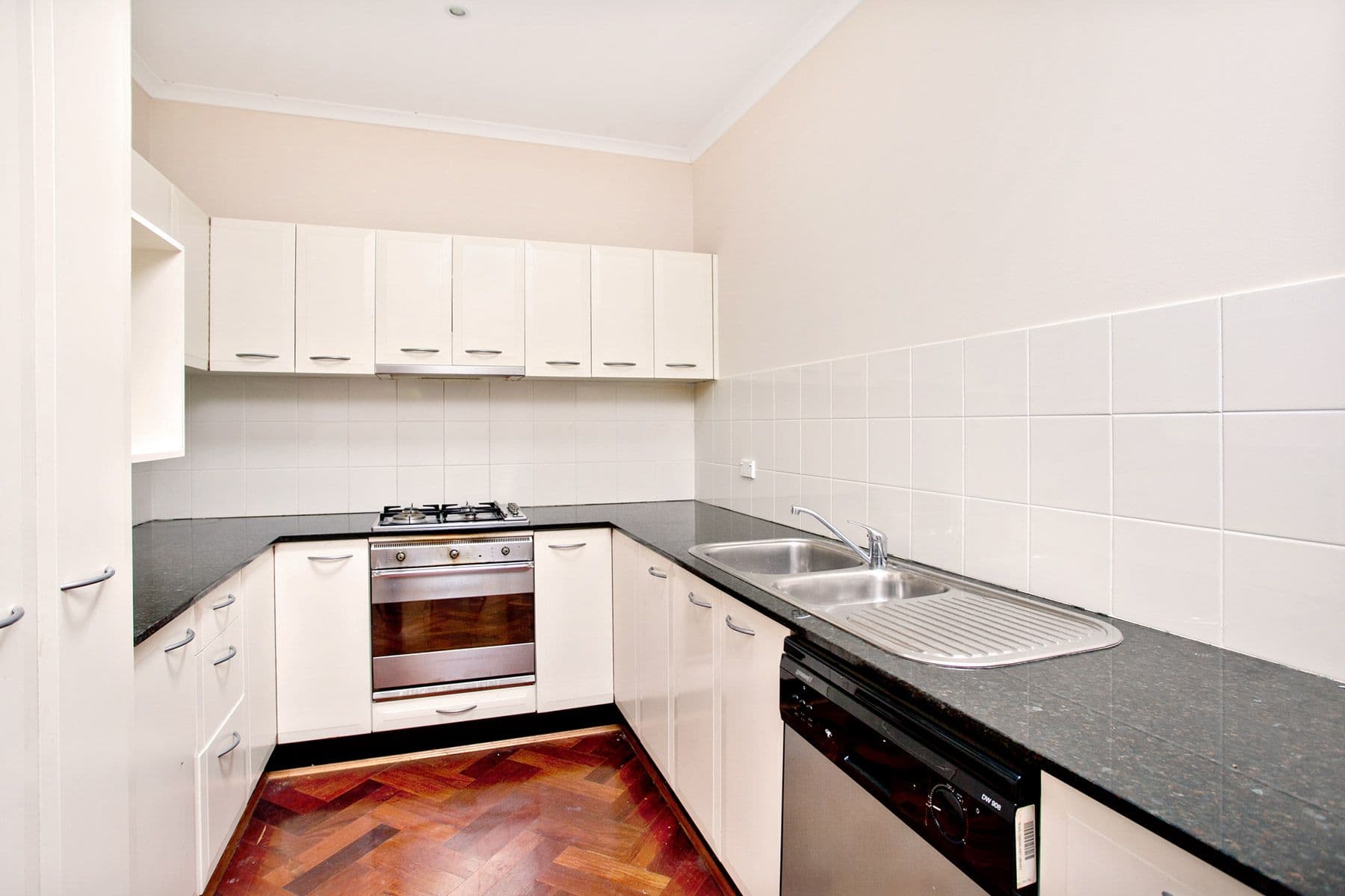 199 Kissing Point Road, SOUTH TURRAMURRA NSW 2074, South Turramurra - Thumbnail 2