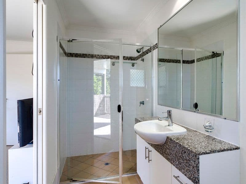 12-14 Elwell Street, MORNINGSIDE QLD 4170, Morningside - Thumbnail 6