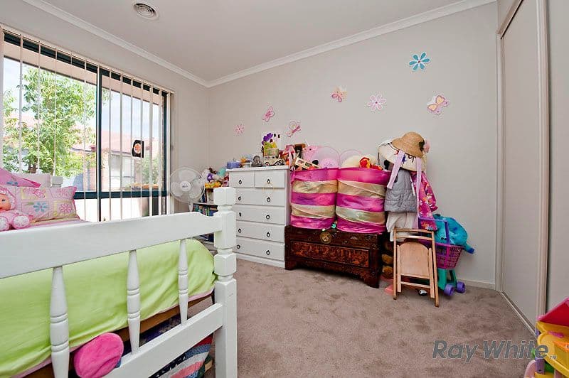 58-60  Betty Maloney Crescent, BANKS ACT 2906, Banks - Thumbnail 5