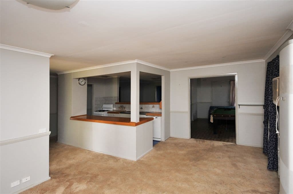 62 Happy Valley Road, LONG GULLY VIC 3550, Long Gully - Thumbnail 3