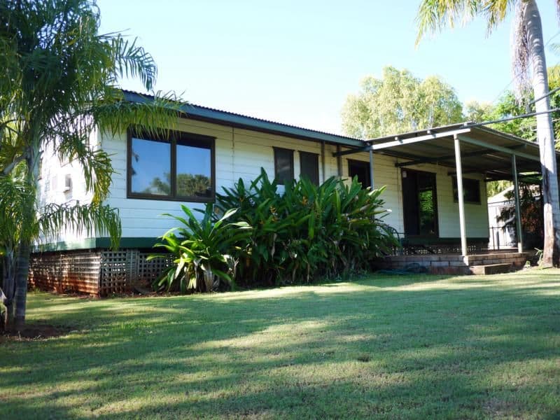 25 Wallace Court, KATHERINE NT 0850, Katherine East - Thumbnail 2