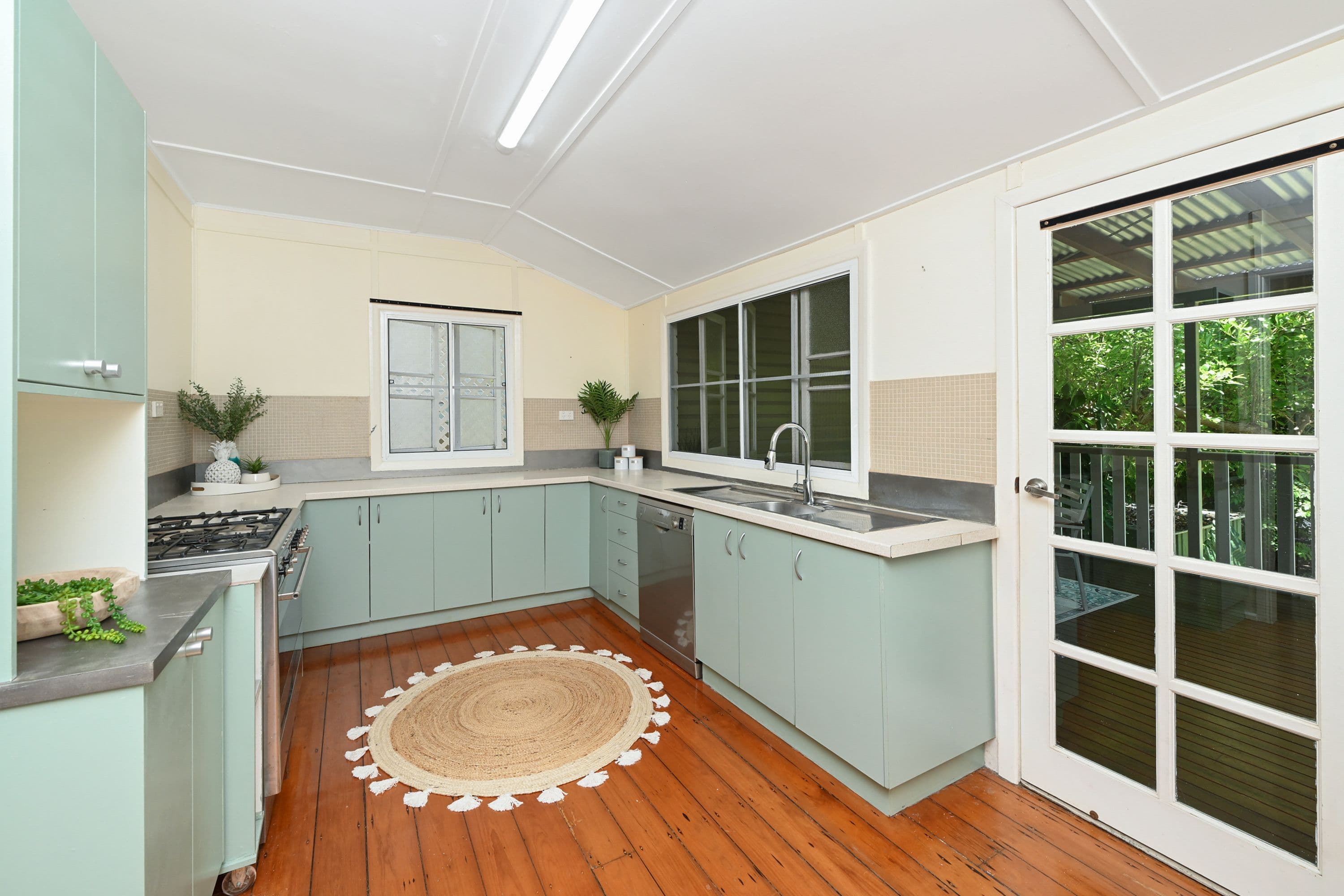 83 Tenth Avenue, Railway Estate QLD 4810, Railway Estate - Thumbnail 6