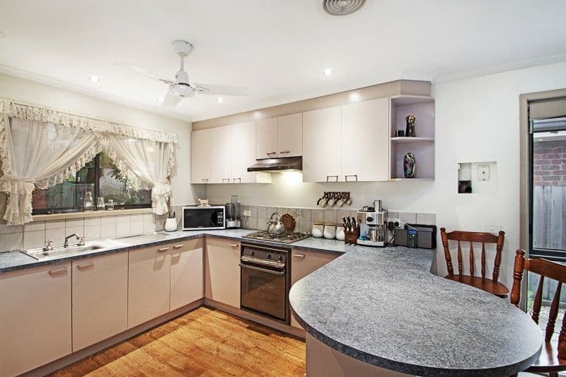 9 Wildoer Drive, Aspendale Gardens VIC 3195, Aspendale Gardens - Thumbnail 2