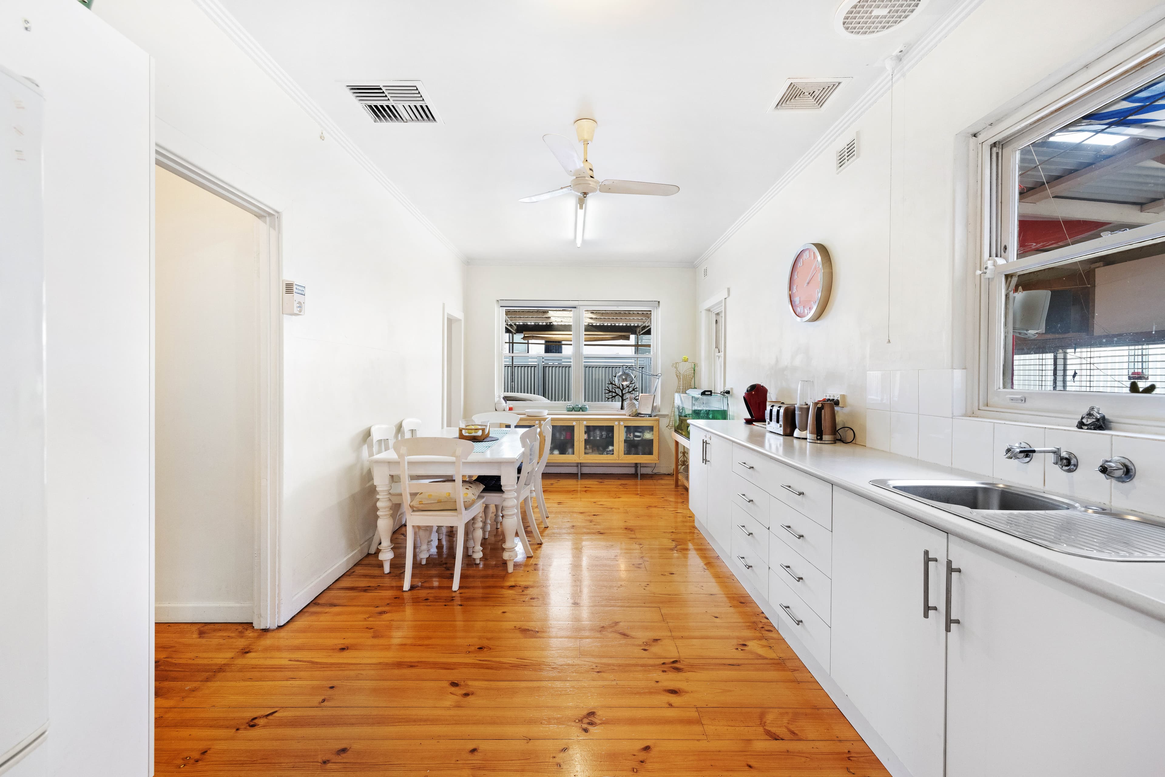 7 Lavinia Street, Hove SA 5048, Hove - Thumbnail 4