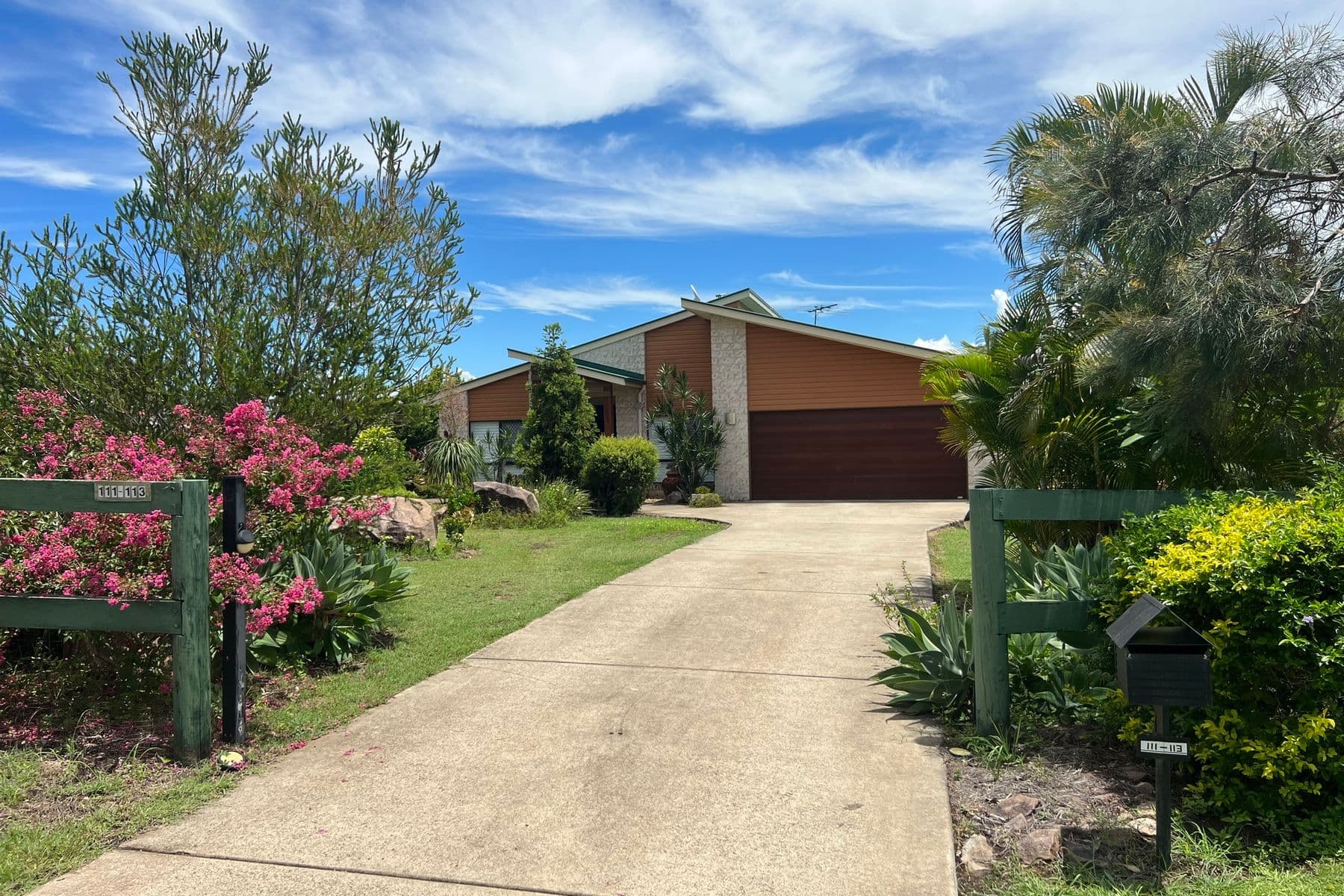 111-113 Tullamore Way, Gleneagle QLD 4285, Gleneagle - Thumbnail 2