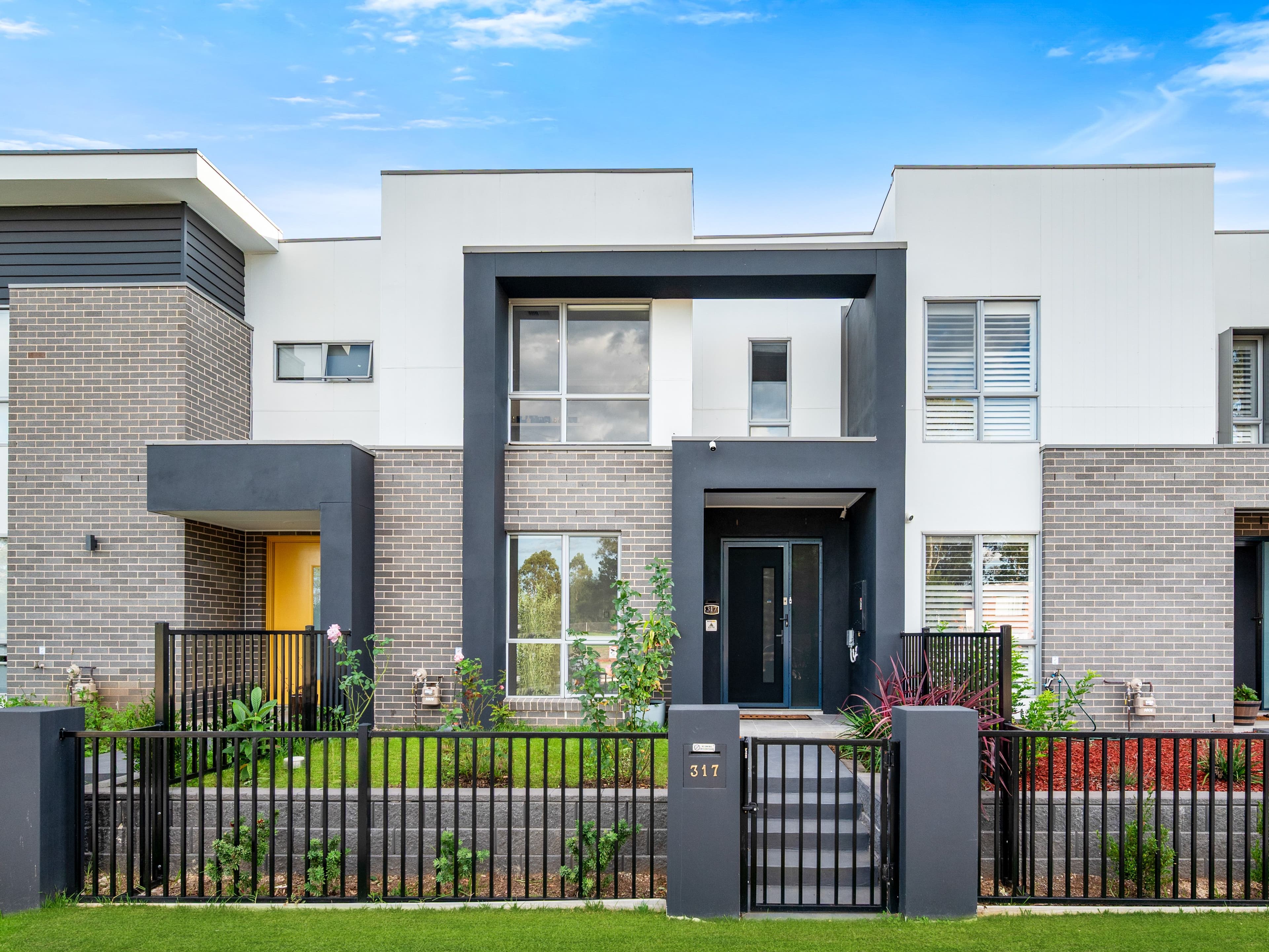 317 Bernera Road, Edmondson Park NSW 2174, Edmondson Park - Thumbnail 2