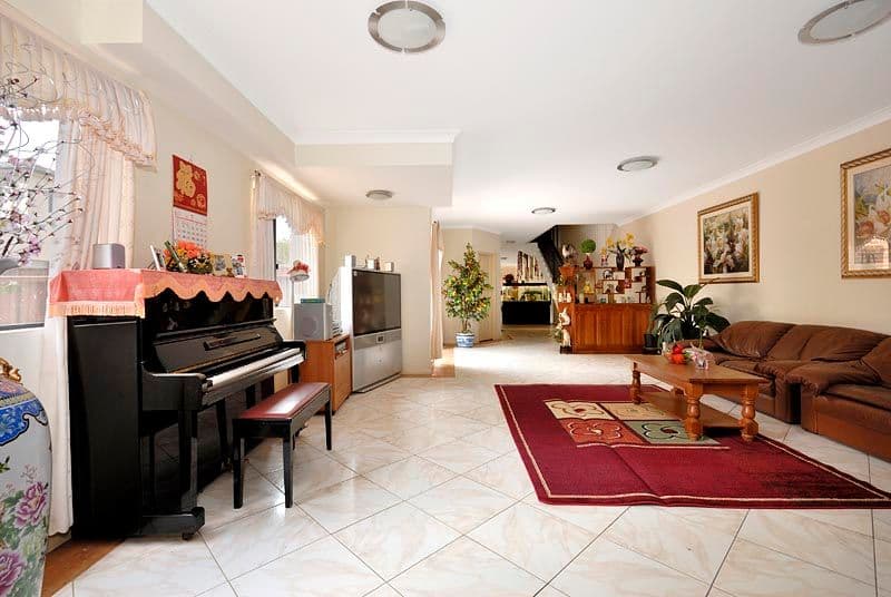1 Romani Avenue, HURSTVILLE NSW 2220, Hurstville - Thumbnail 2