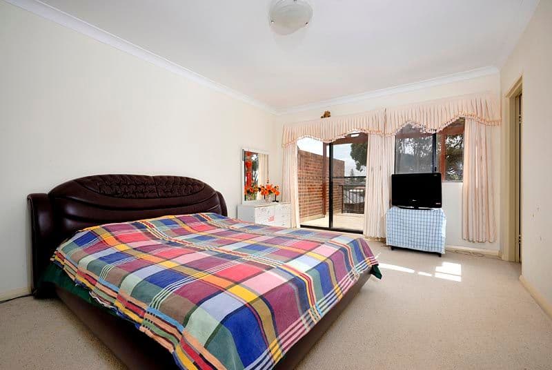 1 Romani Avenue, HURSTVILLE NSW 2220, Hurstville - Thumbnail 4