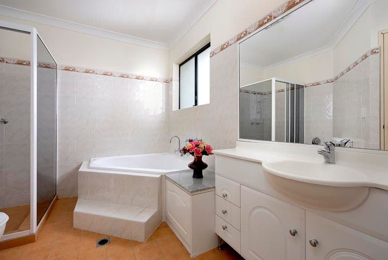 1 Romani Avenue, HURSTVILLE NSW 2220, Hurstville - Thumbnail 5