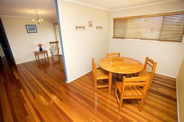 33 Pareena Crescent, MANSFIELD QLD 4122, Mansfield - Thumbnail 2