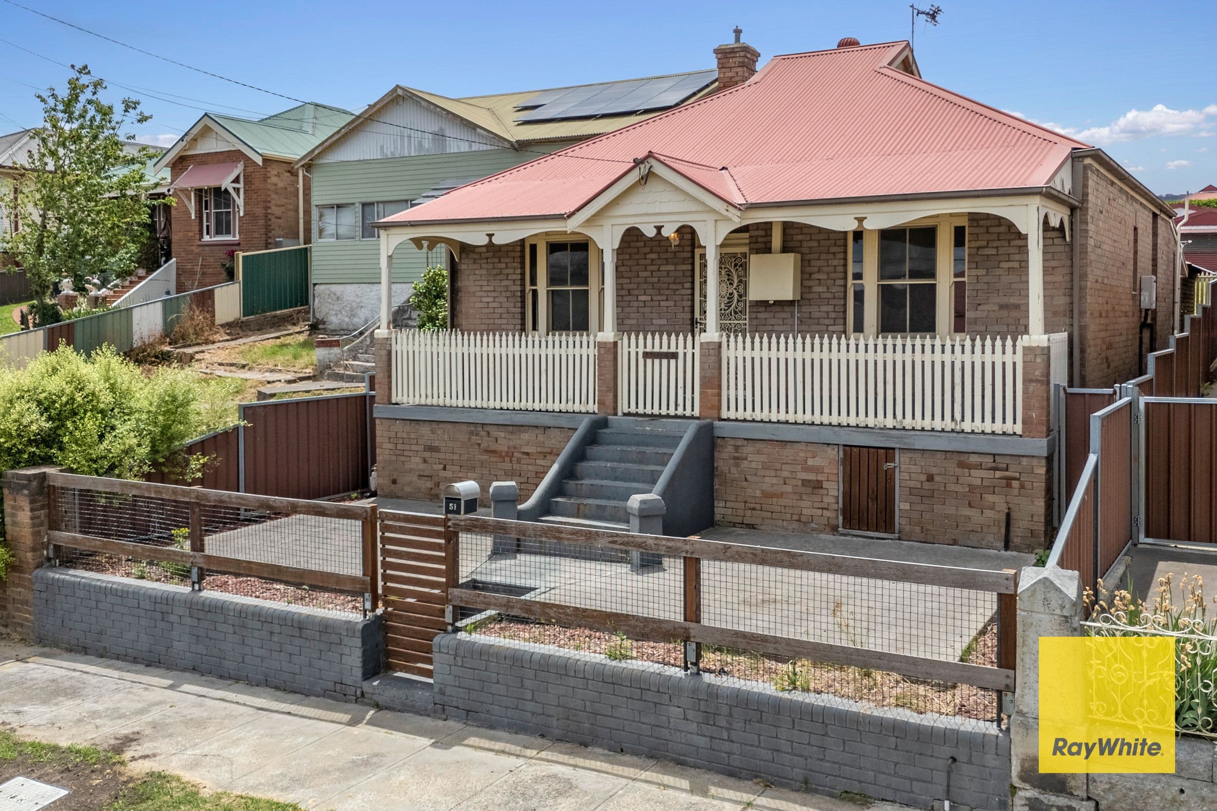 51 Ferro Street, Lithgow NSW 2790, Lithgow - Thumbnail 2