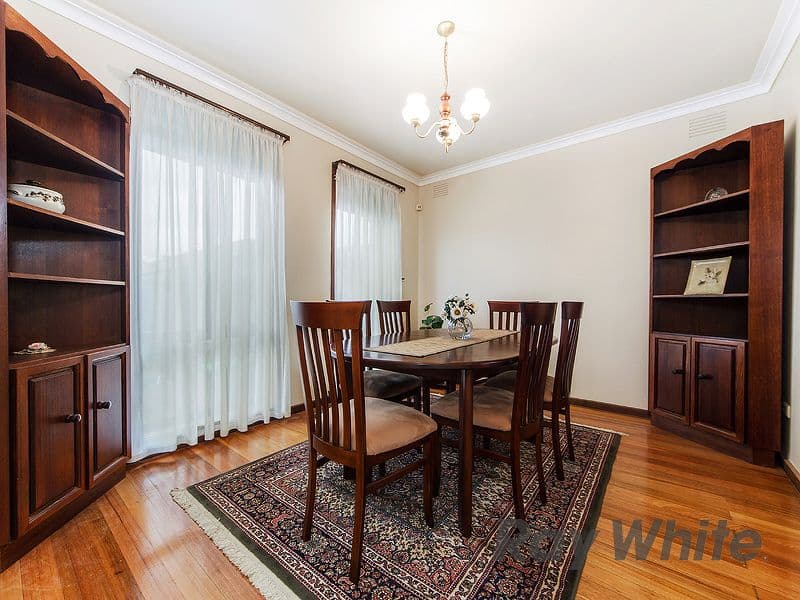 15 Salvia Street, St Albans VIC 3021, St Albans - Thumbnail 4