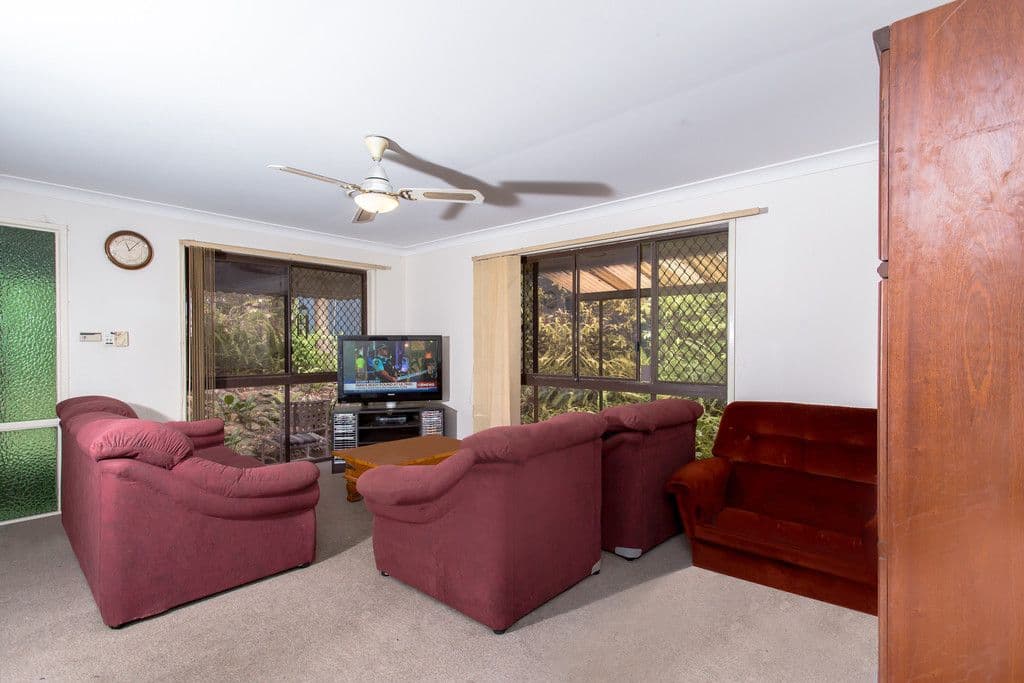 47 Baratta Street, SOUTHPORT QLD 4215, Southport - Thumbnail 2