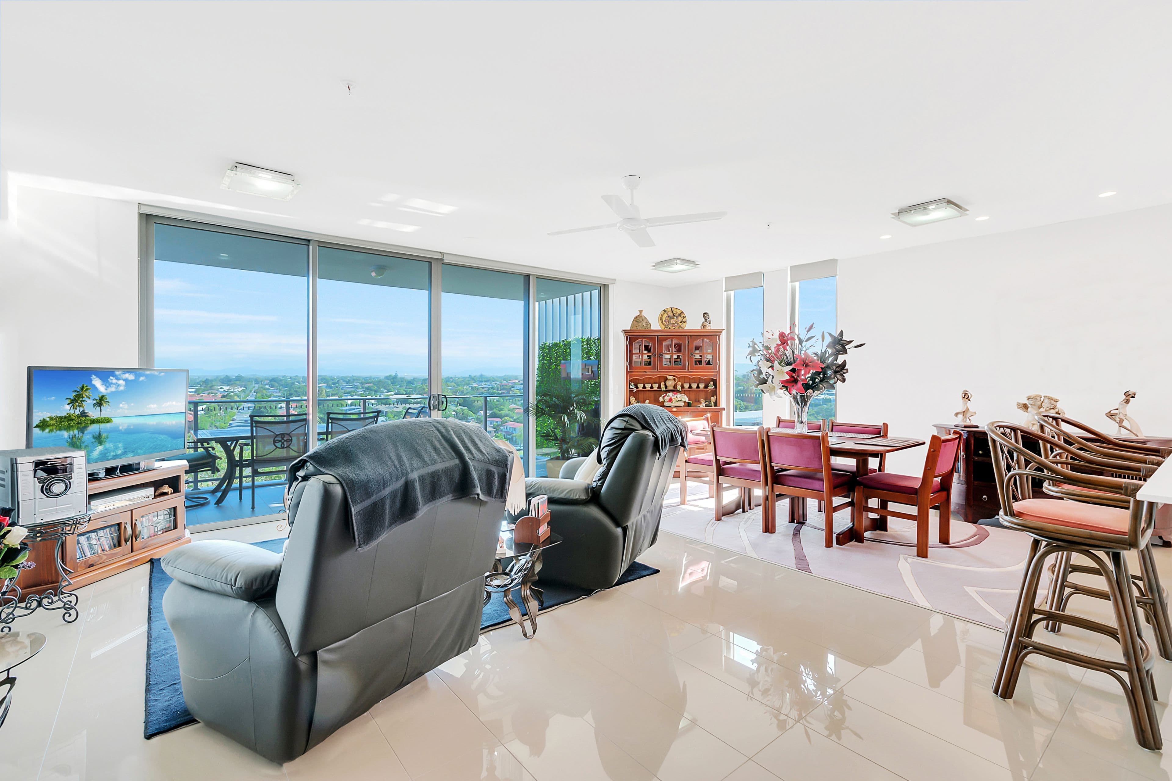 378 Marine Parade, Labrador QLD 4215, Labrador - Thumbnail 2