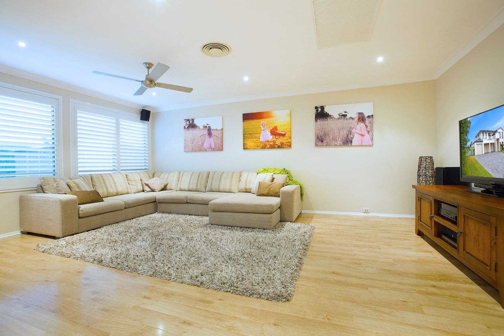 3 Rosecrea Court, Glenmore Park - Thumbnail 3