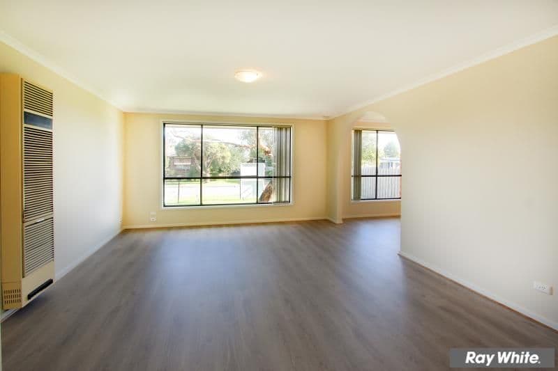 31 Corey Avenue, DROMANA VIC 3936, Dromana - Thumbnail 2