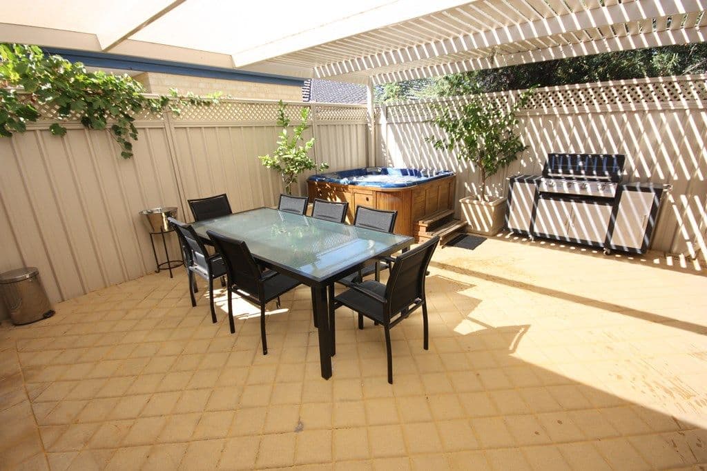 12a McGilvray Avenue, MORLEY WA 6062, Morley - Image 1