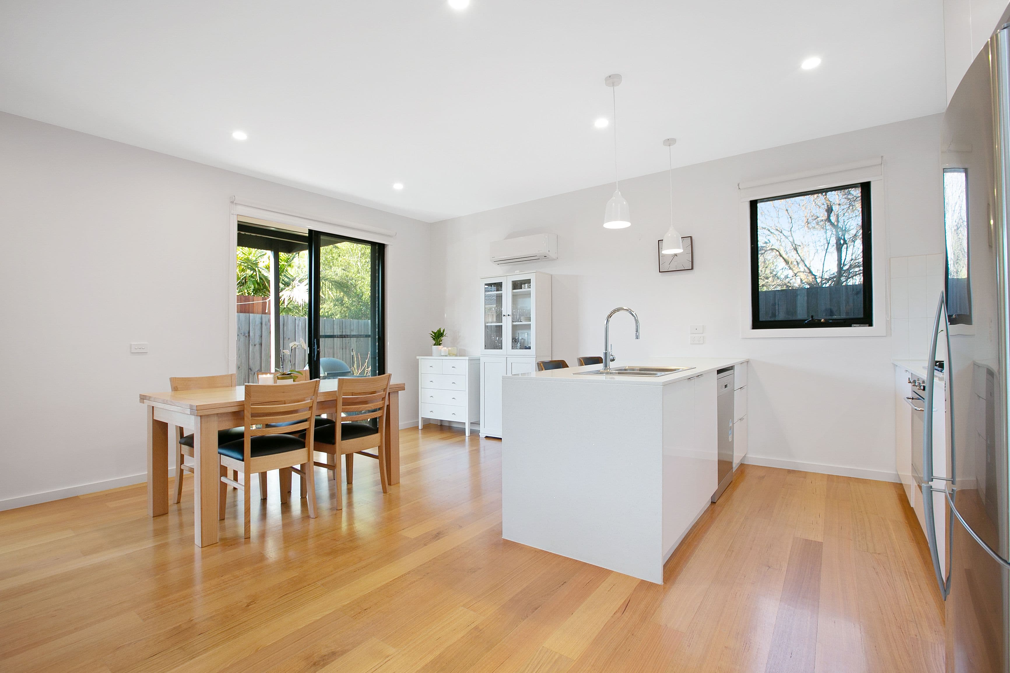 69 Crookston Road, Reservoir VIC 3073, Reservoir - Thumbnail 3