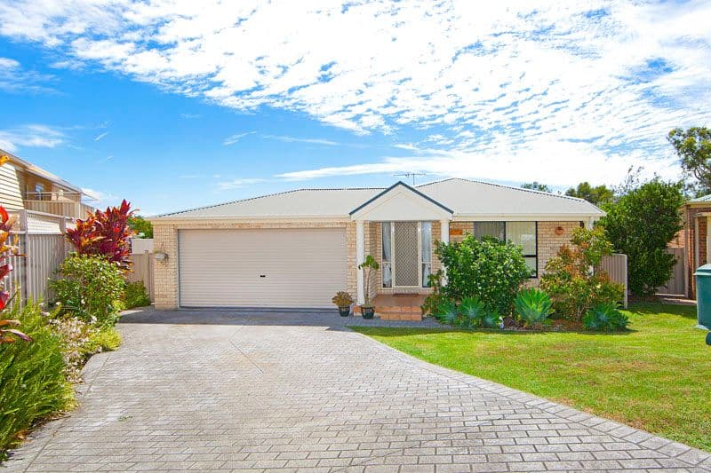 6 Blacksburg Court, LAKE MUNMORAH NSW 2259, Lake Munmorah - Image 1