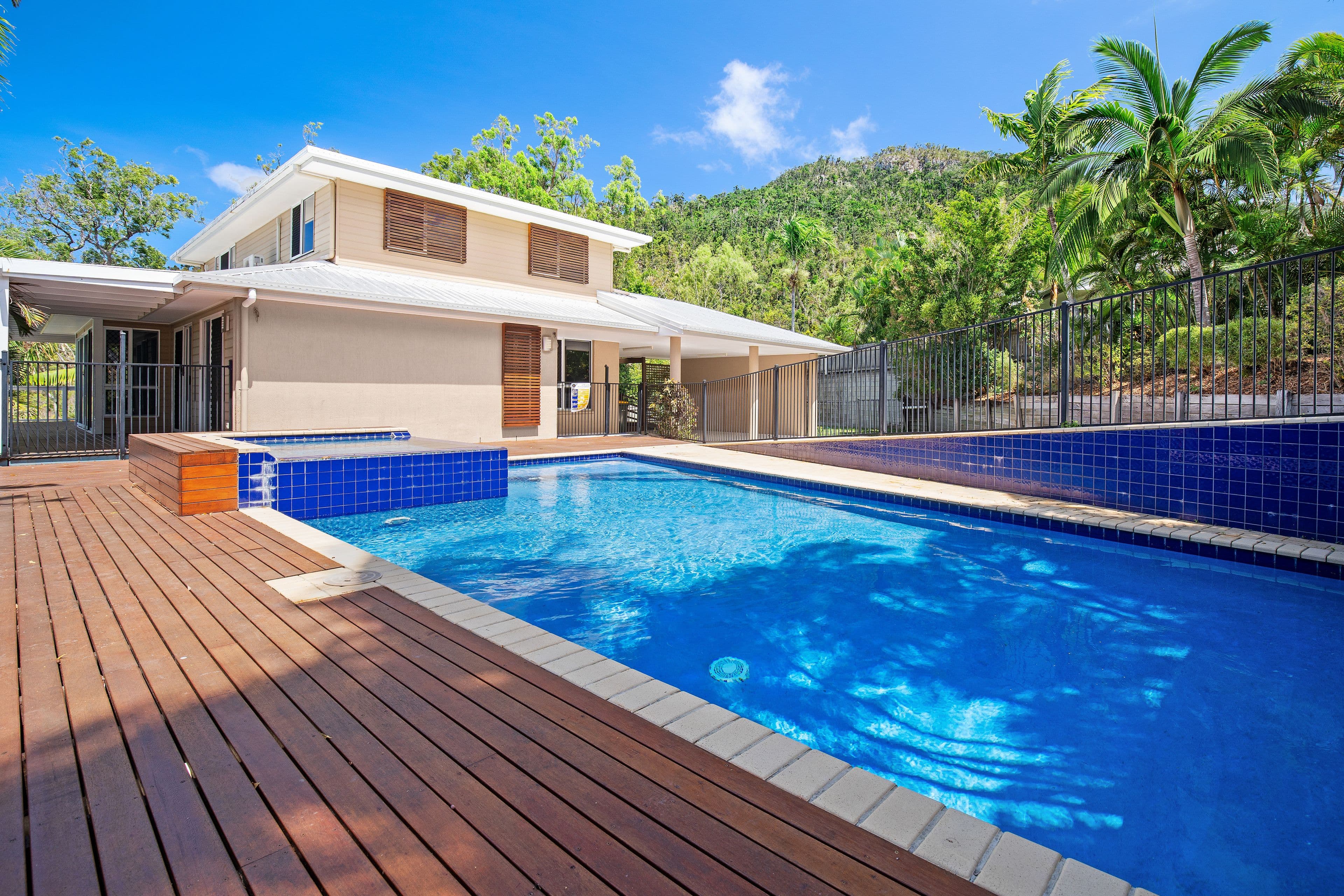 25 Panoramic Court, Cannonvale QLD 4802, Cannonvale - Thumbnail 4