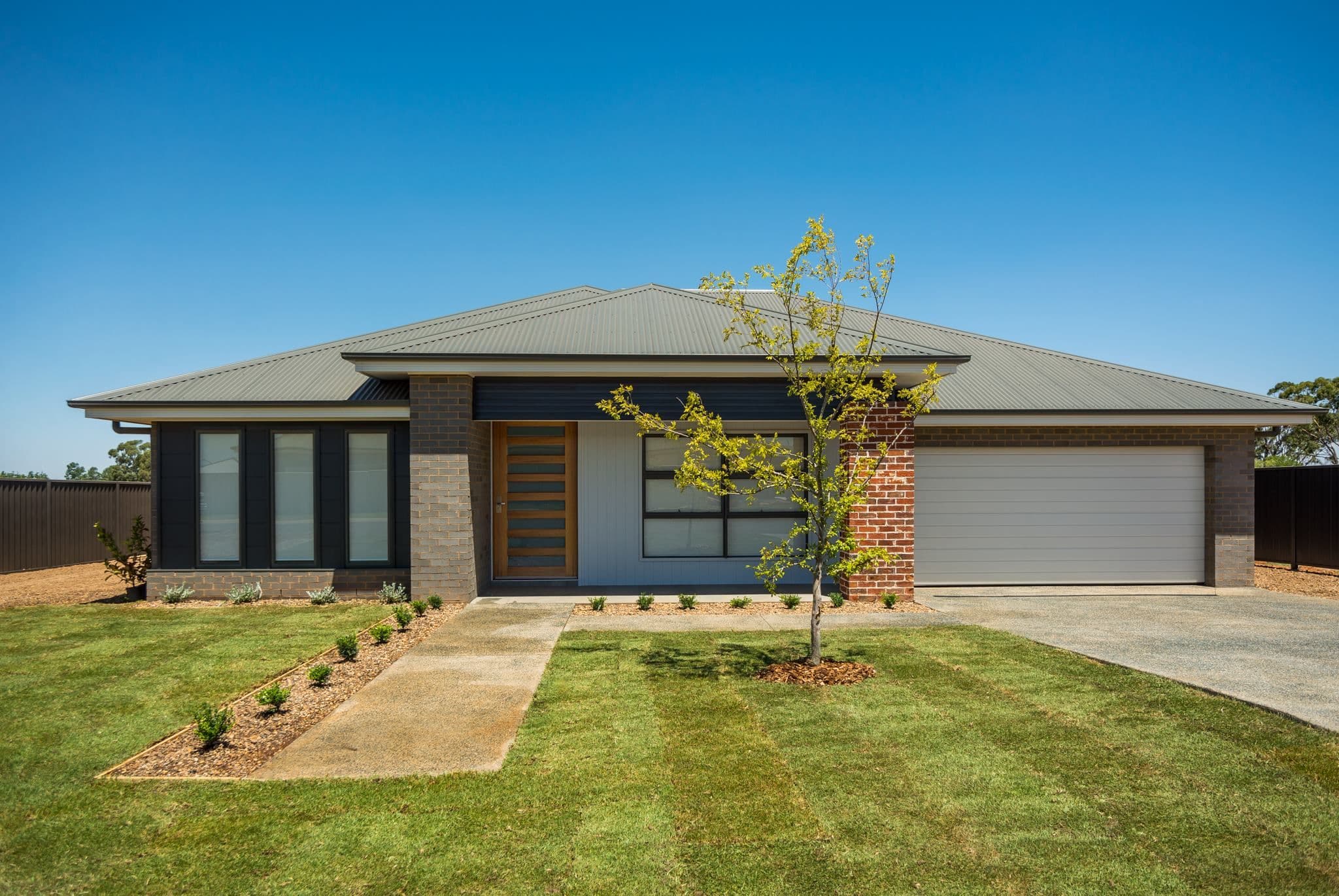 30 Vaucluse Place, Parkes NSW 2870, Parkes - Image 1