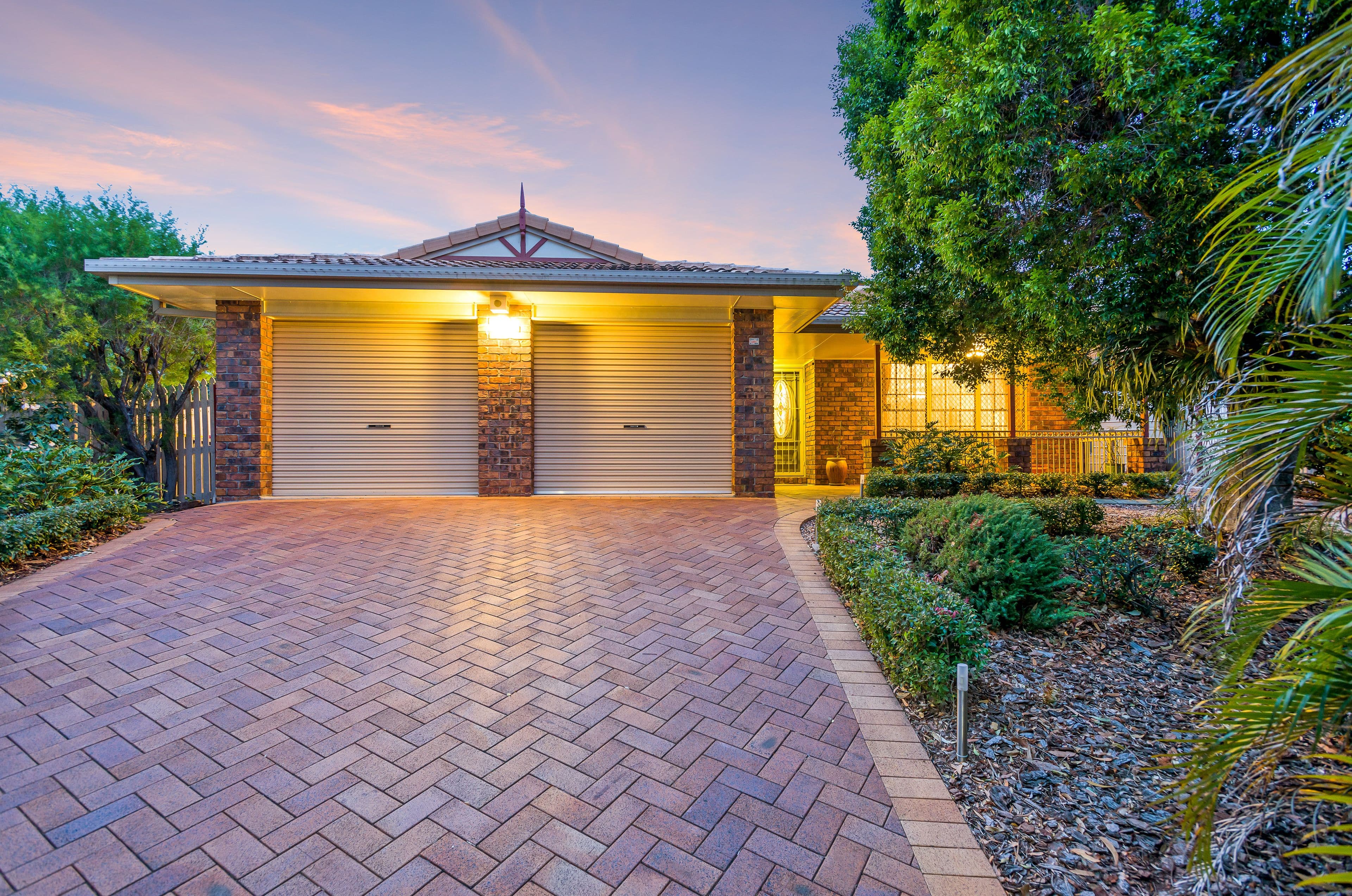 33 Maisie Place, Eight Mile Plains QLD 4113, Eight Mile Plains - Image 1