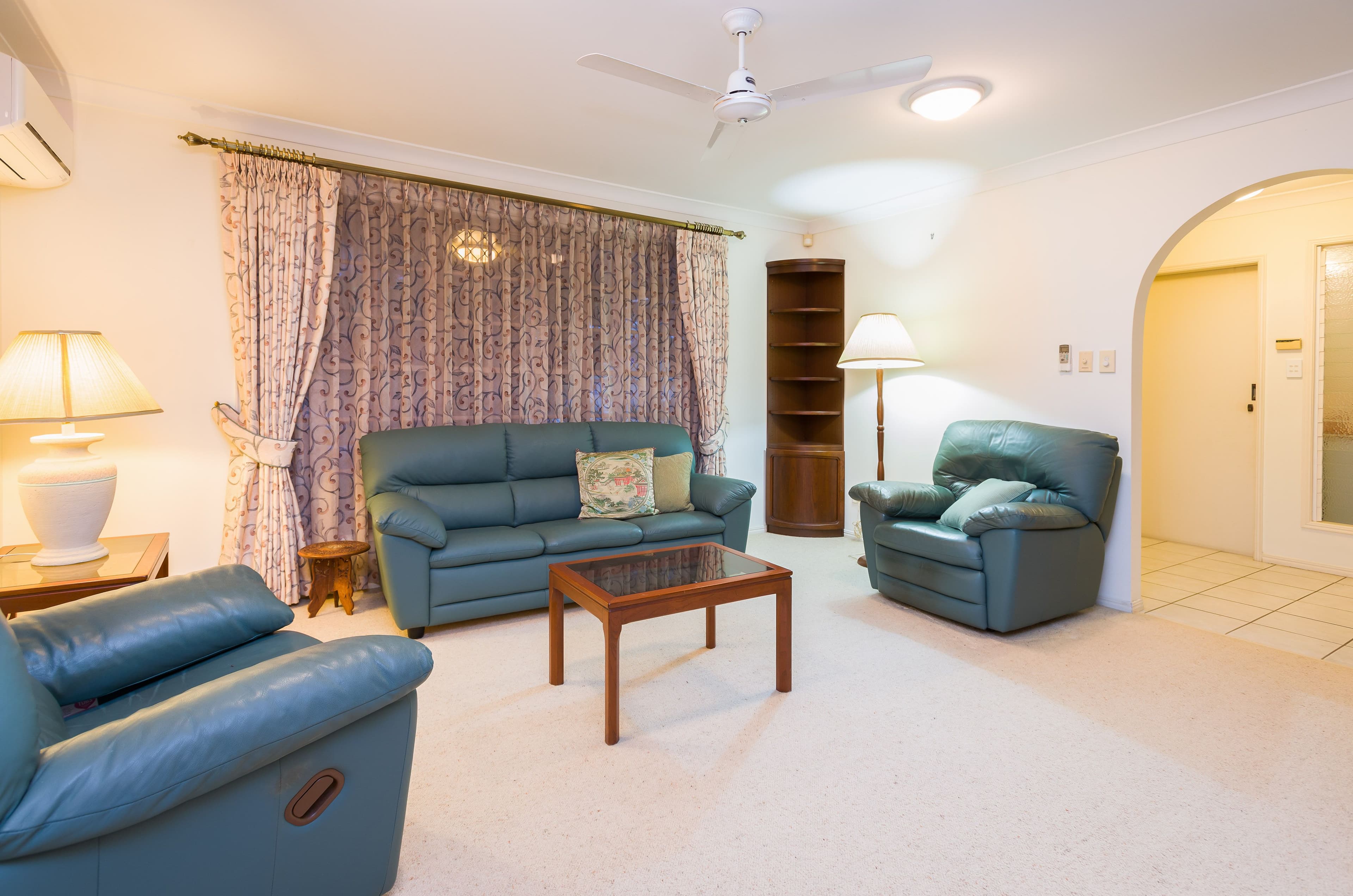 33 Maisie Place, Eight Mile Plains QLD 4113, Eight Mile Plains - Thumbnail 5