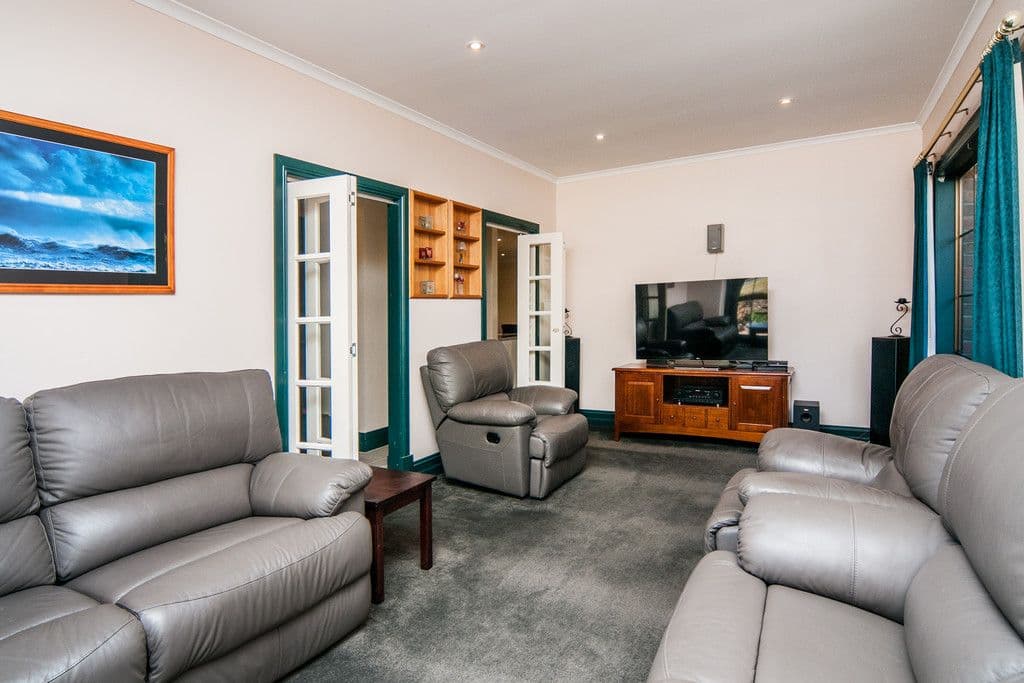 9 Padthaway Court, Woodcroft SA 5162, Woodcroft - Thumbnail 4