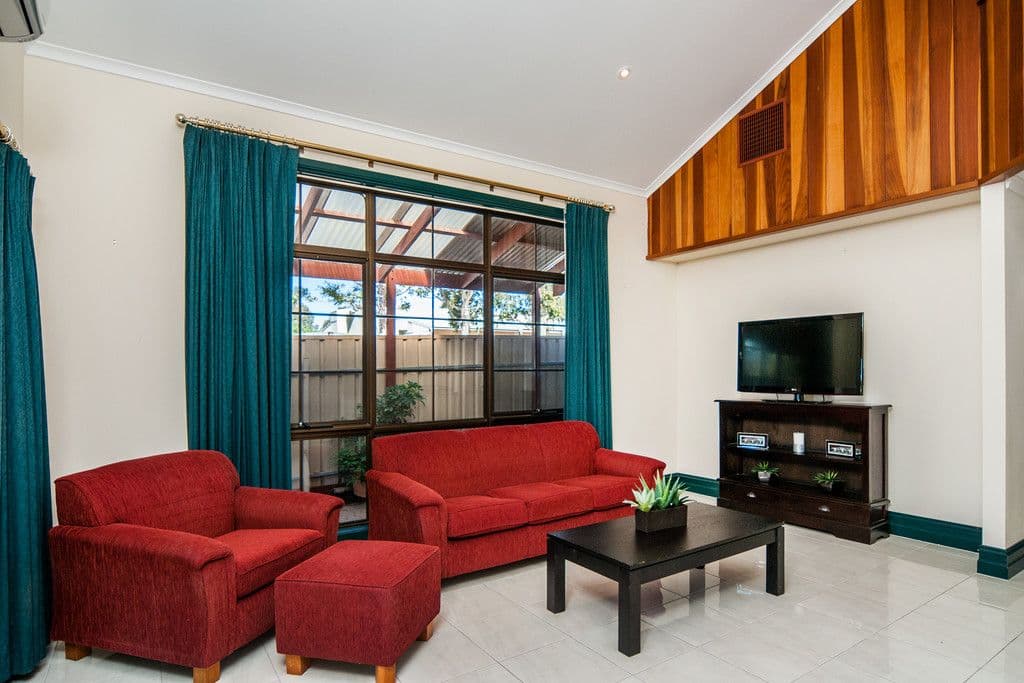 9 Padthaway Court, Woodcroft SA 5162, Woodcroft - Thumbnail 7