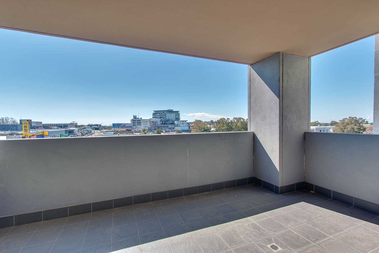 18 Smart Street, Charlestown NSW 2290, Charlestown - Thumbnail 2