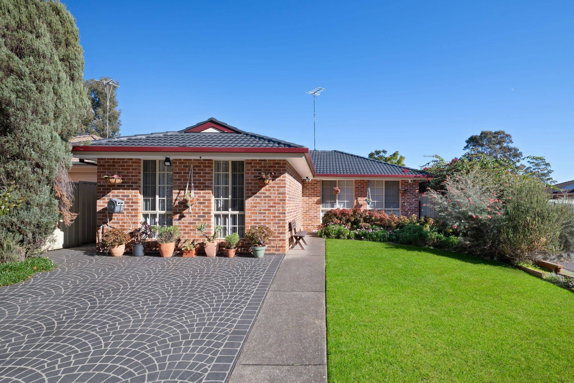 40 Ironside Avenue, St Helens Park NSW 2560, St Helens Park - Image 1