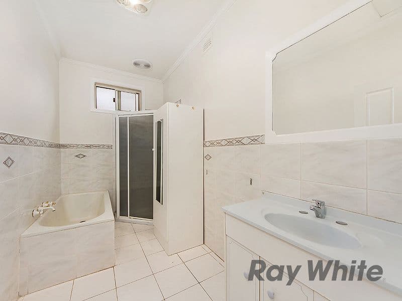 43 Erica Avenue, St Albans VIC 3021, St Albans - Thumbnail 8