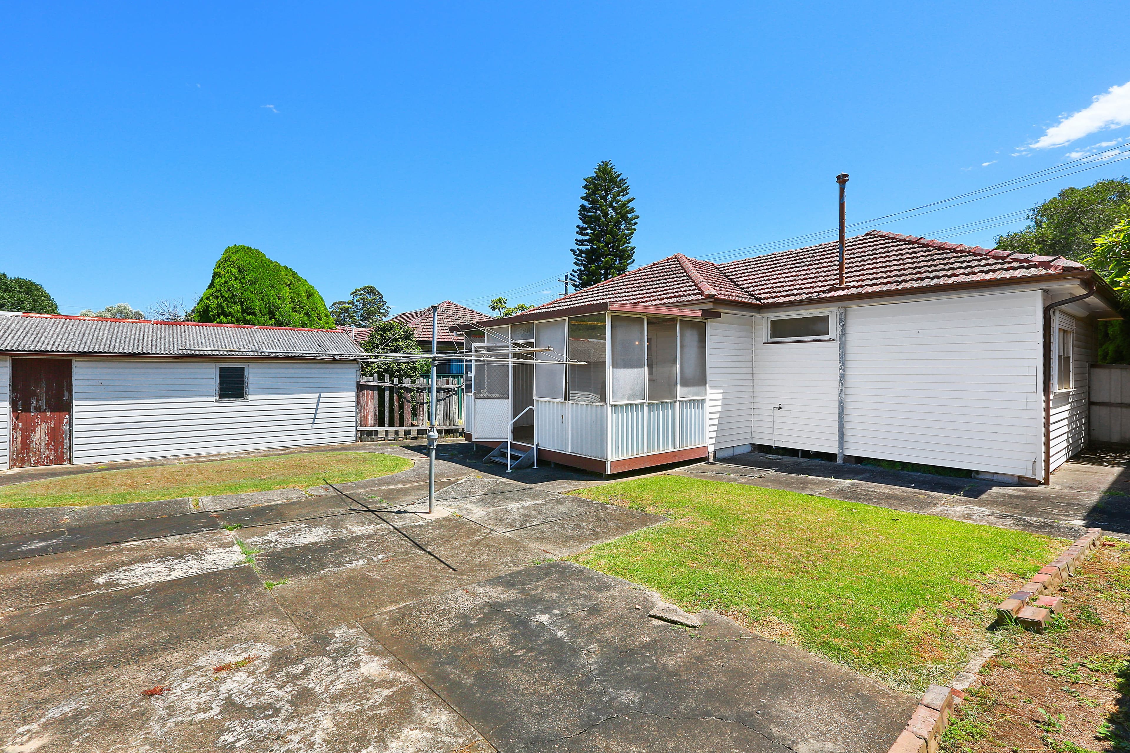 4 Matthew Street, Merrylands - Thumbnail 2
