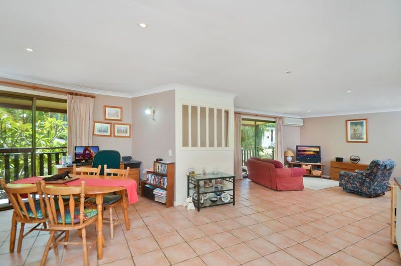 25 Capano Court, ELANORA QLD 4221, Elanora - Thumbnail 5