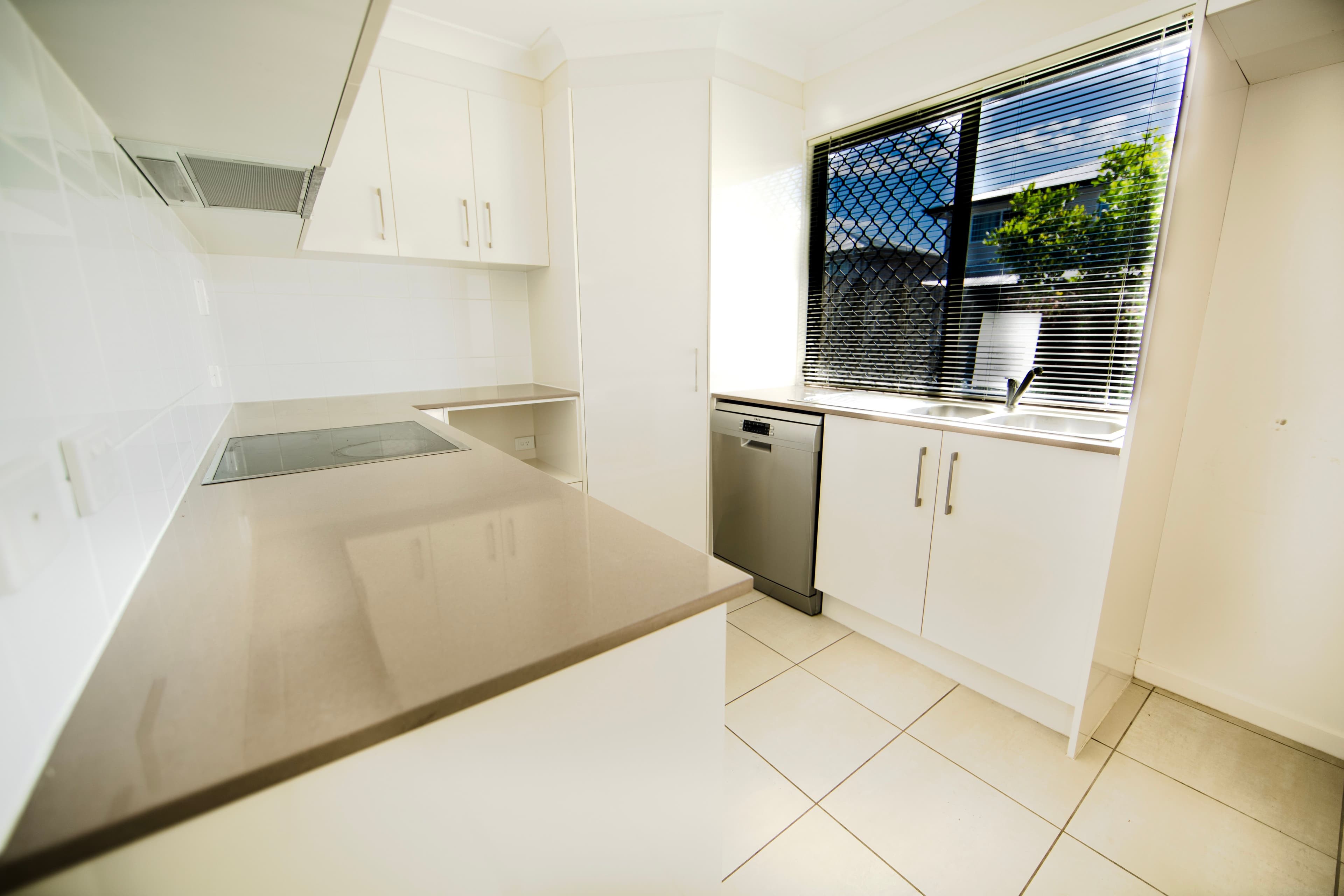 1 Emerald Place, Bridgeman Downs QLD 4035, Bridgeman Downs - Thumbnail 5