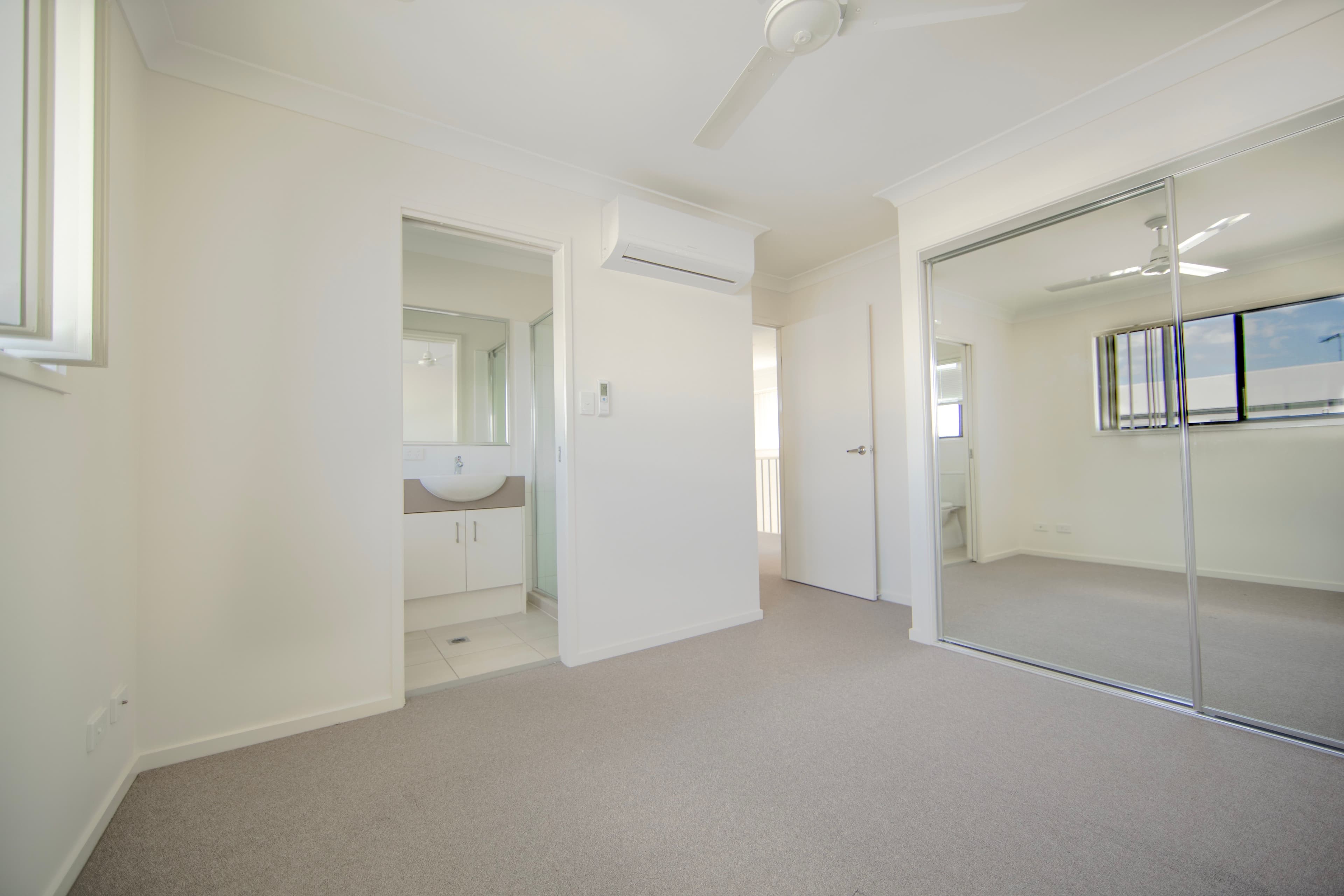 1 Emerald Place, Bridgeman Downs QLD 4035, Bridgeman Downs - Thumbnail 6