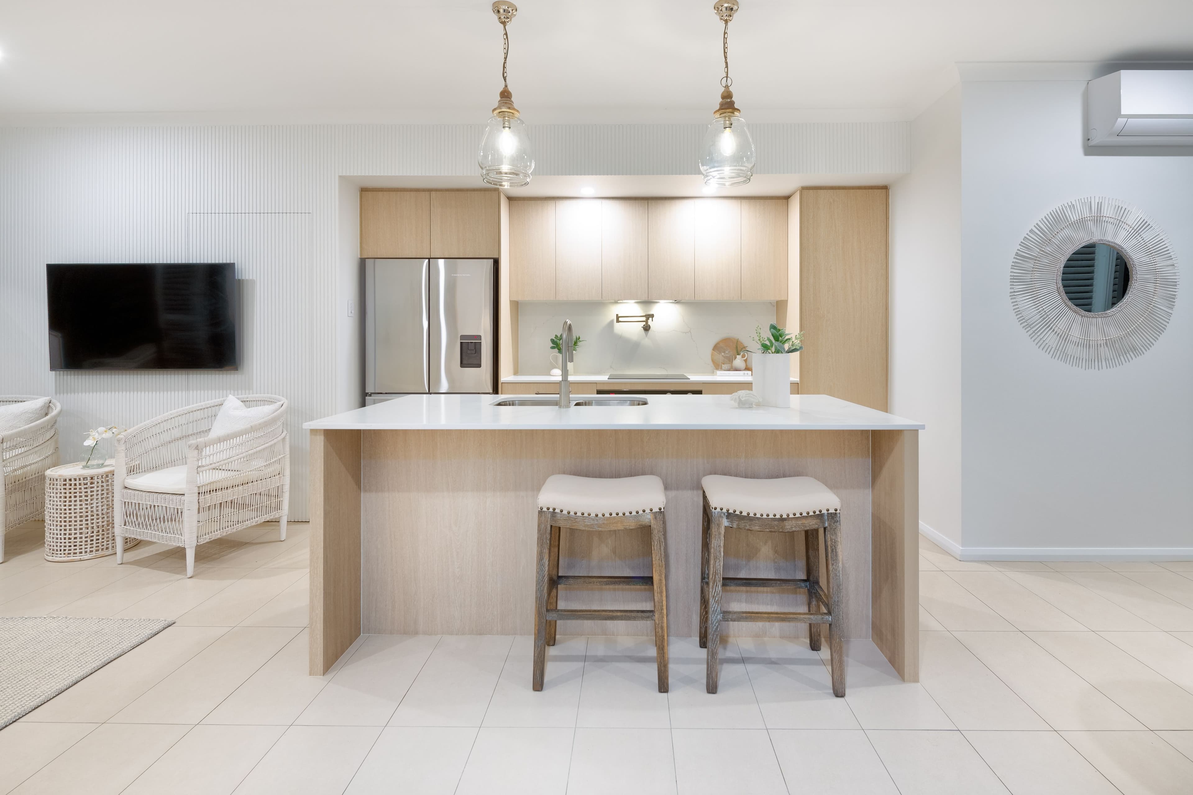 19 Park Lane, Hope Island QLD 4212, Hope Island - Thumbnail 2