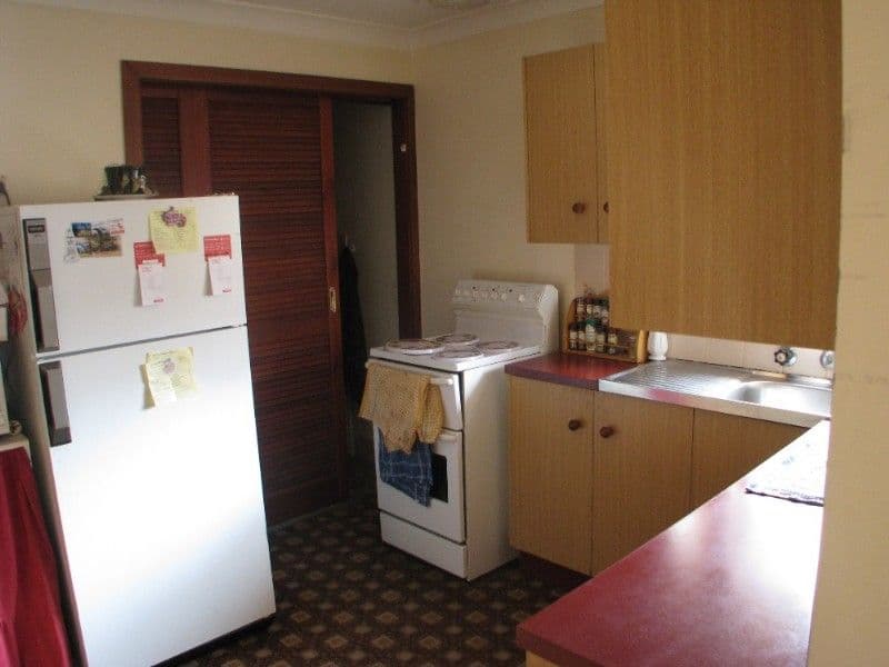 18 Barry Street, ARMIDALE NSW 2350, Armidale - Thumbnail 7