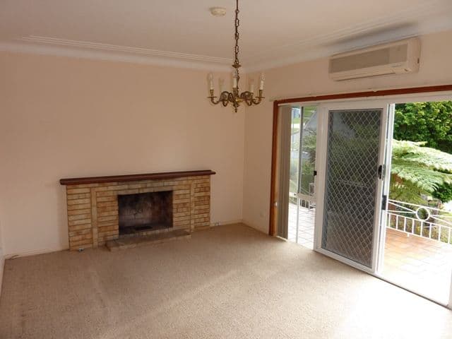 19 Balmer Crescent, WOONONA NSW 2517, Woonona - Thumbnail 4