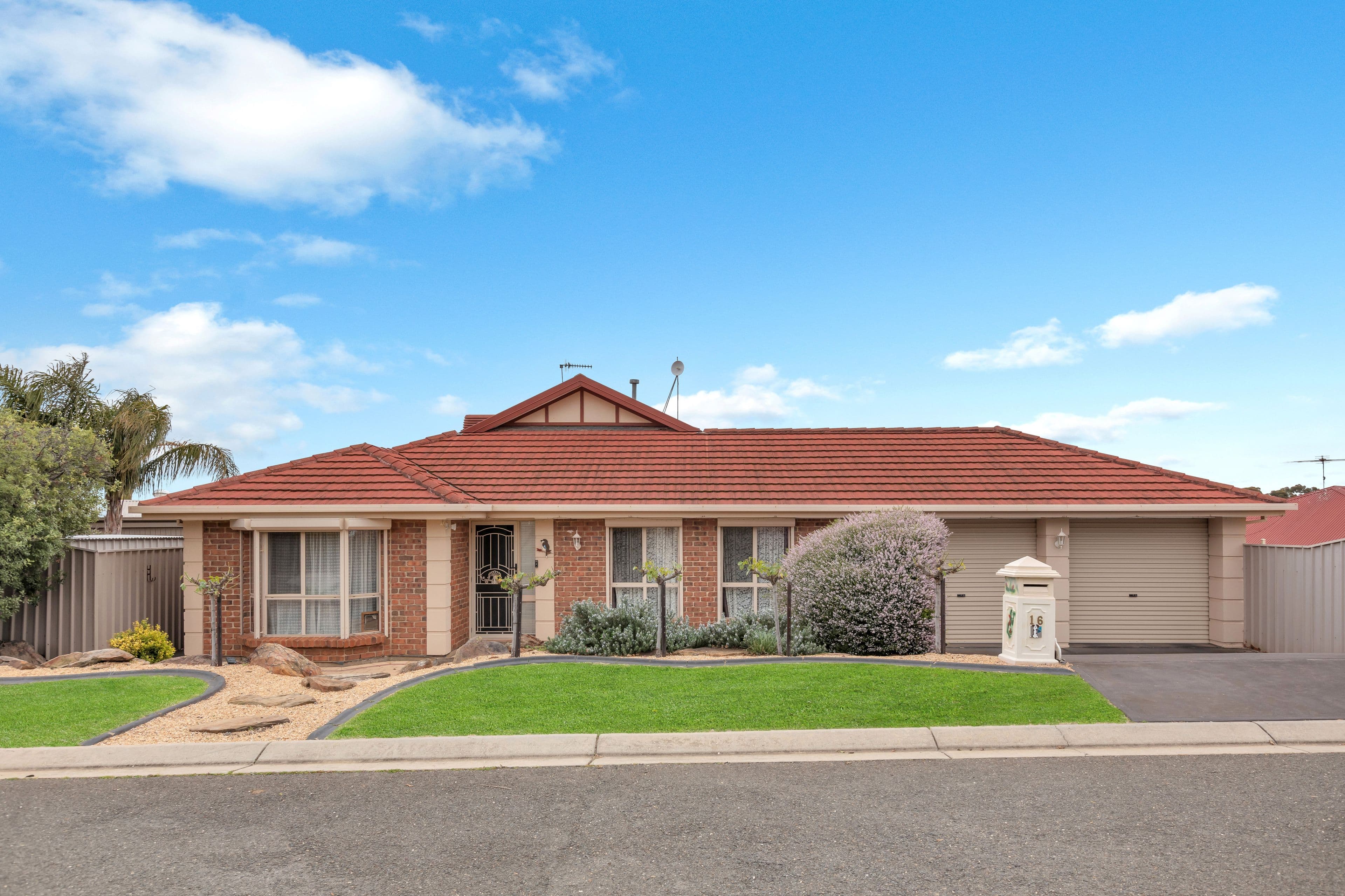 16 Blight Crescent, Hillbank SA 5112, Hillbank - Image 1