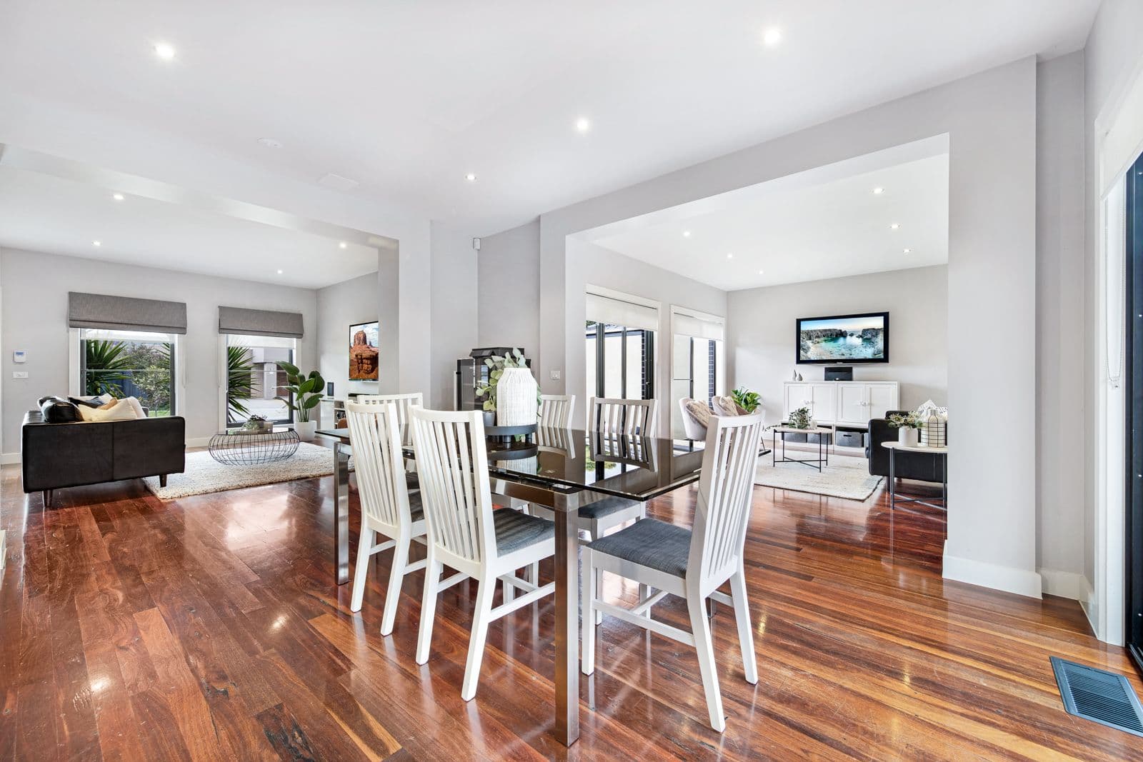 44 Highfield Avenue, Mulgrave VIC 3170, Mulgrave - Thumbnail 2