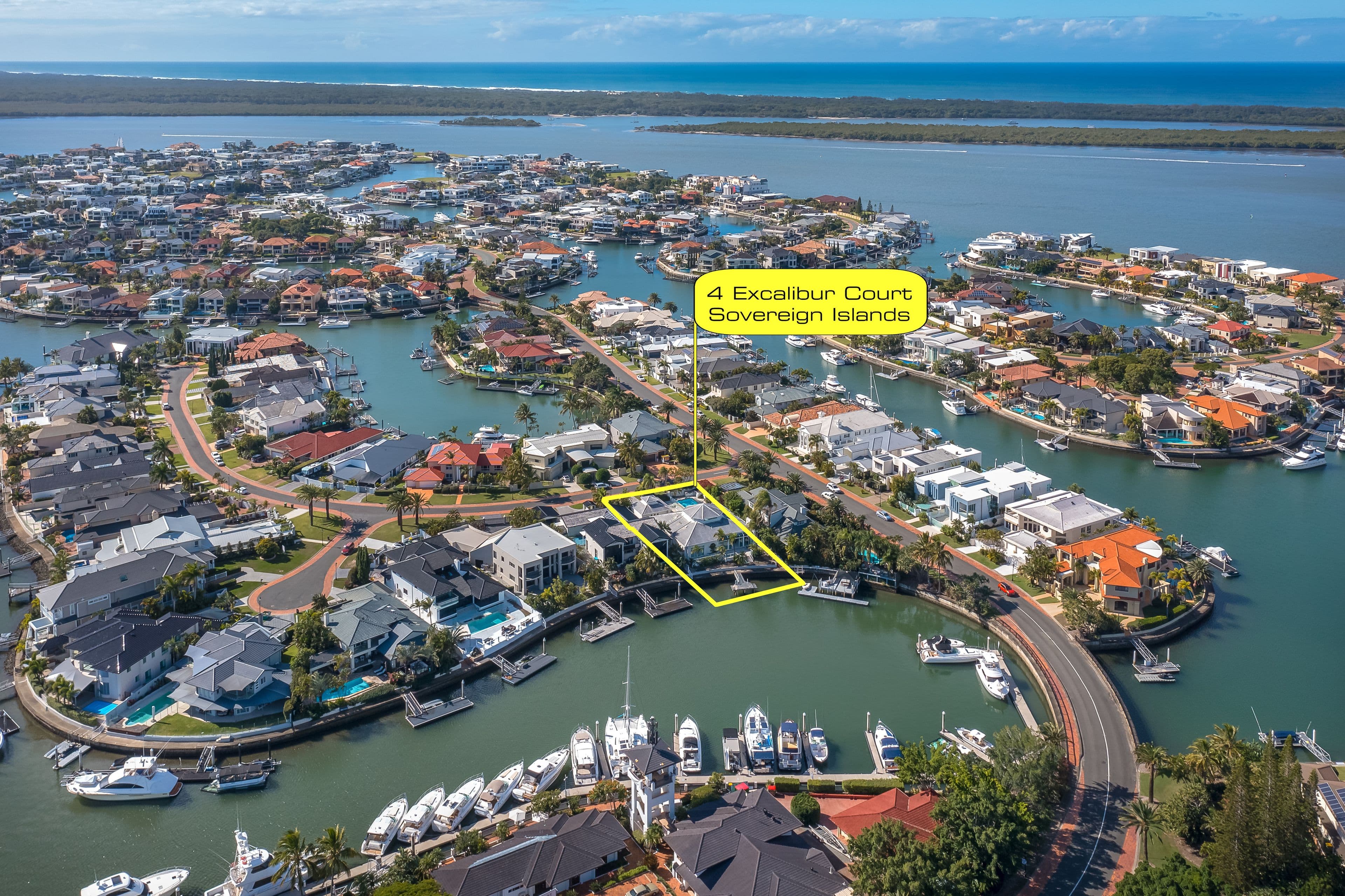 4 Excalibur Court, Sovereign Islands QLD 4216, Sovereign Islands - Thumbnail 4